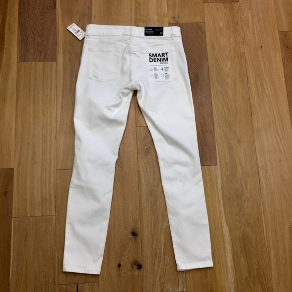 DL1961 Emma Power Legging Dawson White Skinny Destroyed Knee Jeans - Picture 8 of 10